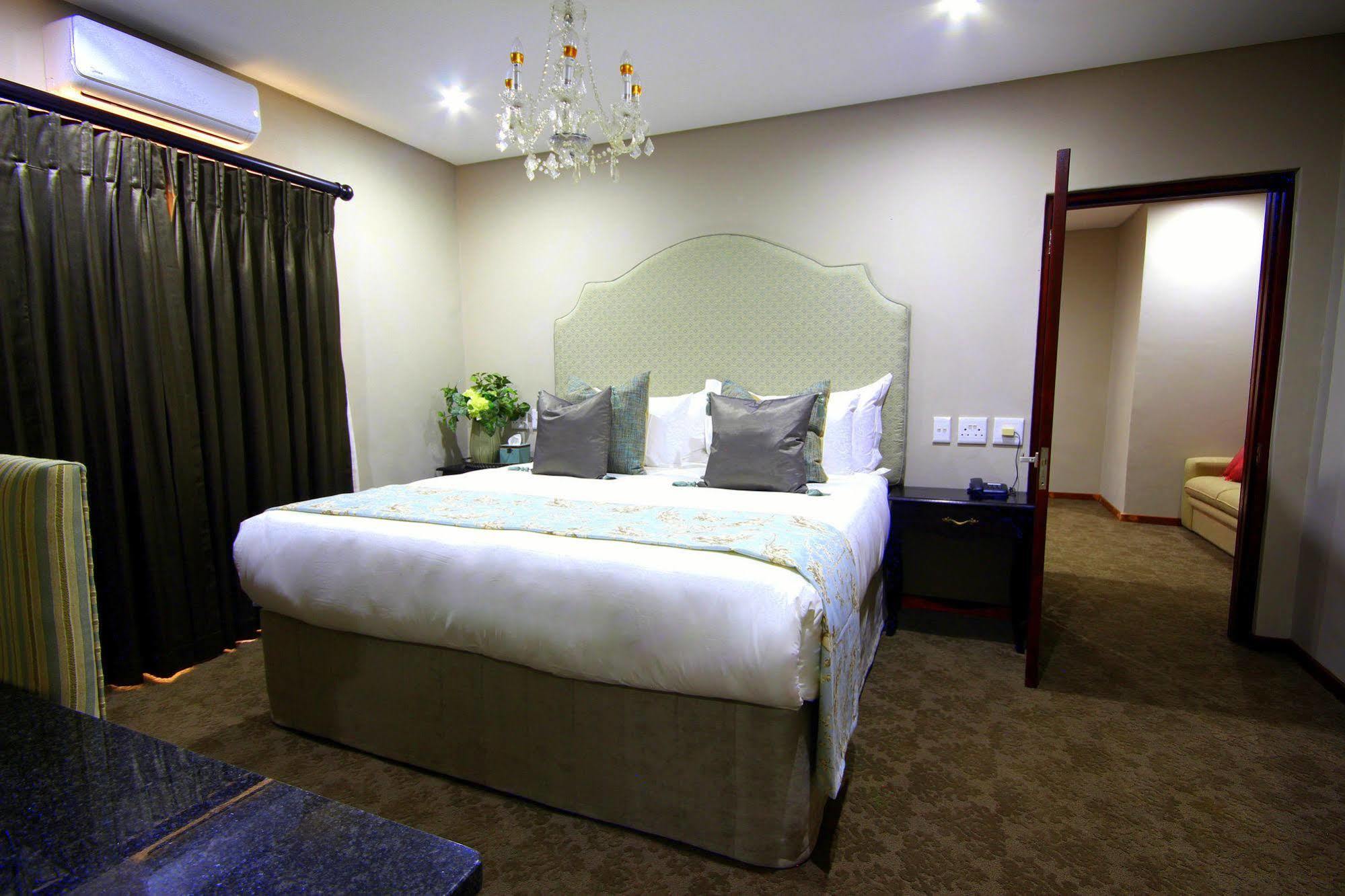 La Villa Vita Mbombela Екстериор снимка